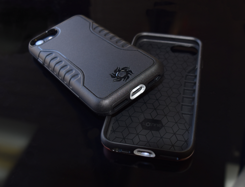 IllumaPower iPhone 8/7/6 Plus Protective Cell Phone Case with Illuminated Charging Port